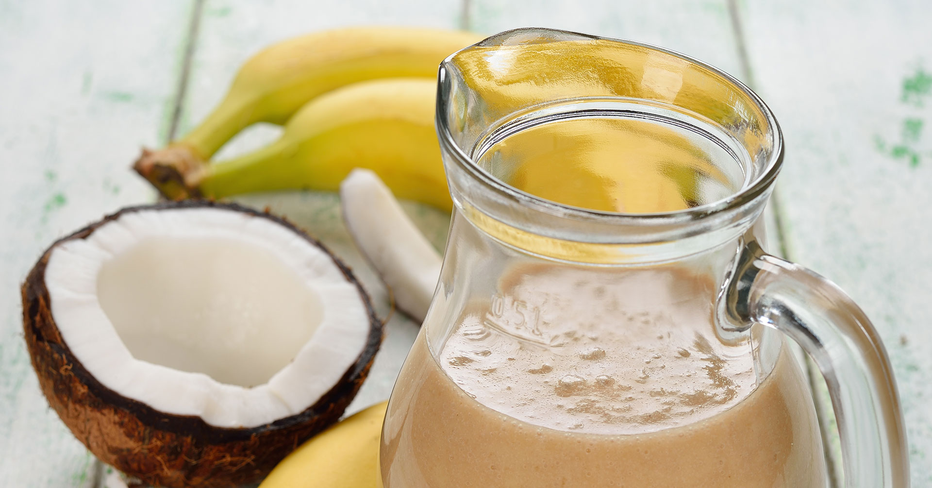 Smoothie de avena, plátano y coco sin lactosa