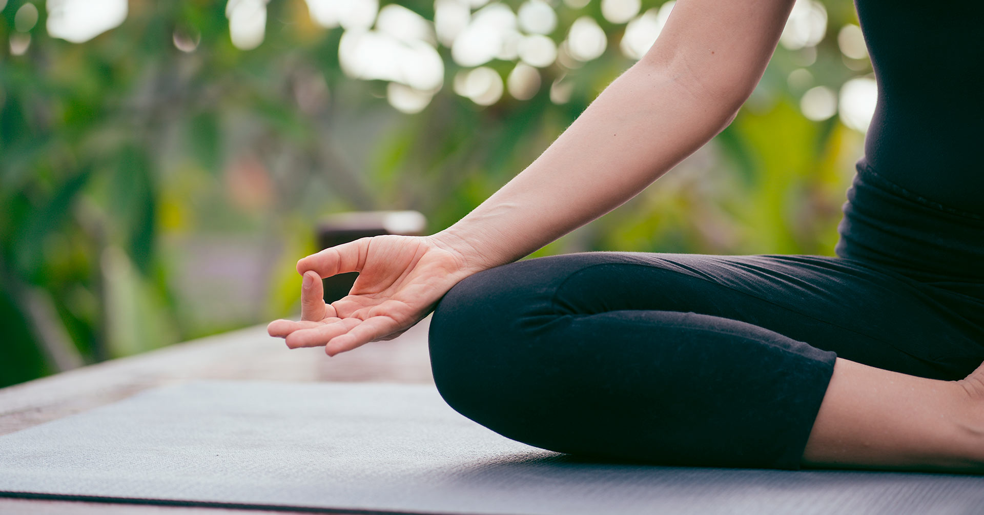 Yoga al aire libre: ¡estos son sus increíbles beneficios!