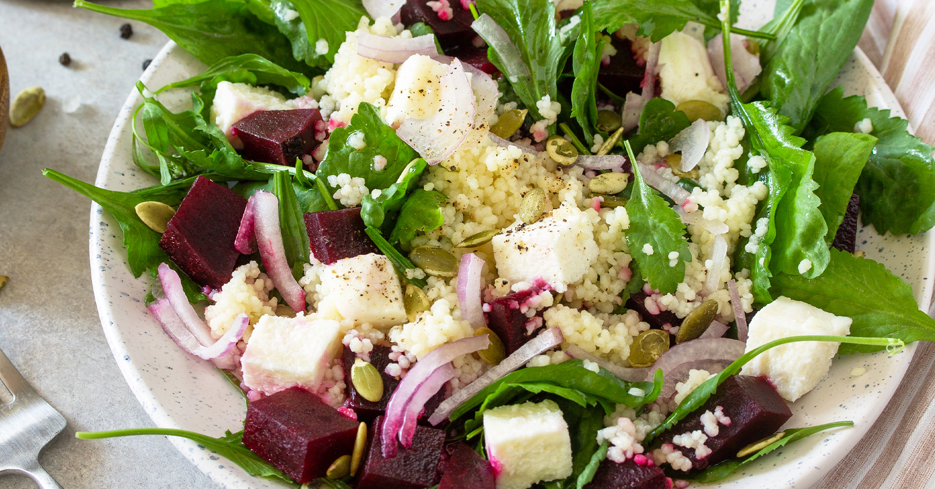 Ensalada de betabel con granola